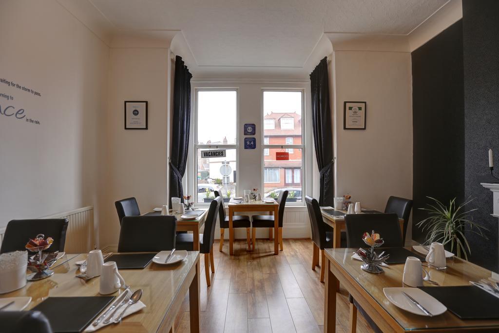 Ashford House Guest House Бринлингтон Экстерьер фото