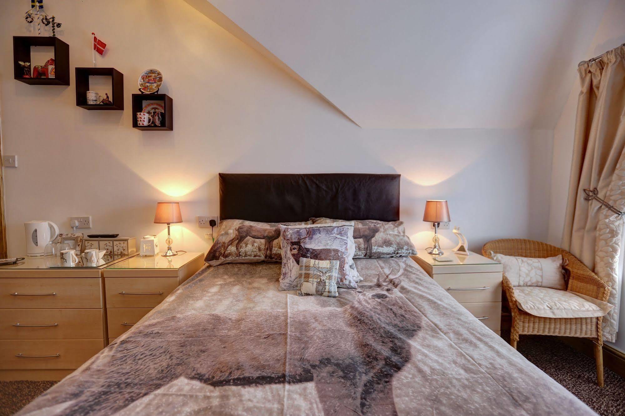 Ashford House Guest House Бринлингтон Экстерьер фото