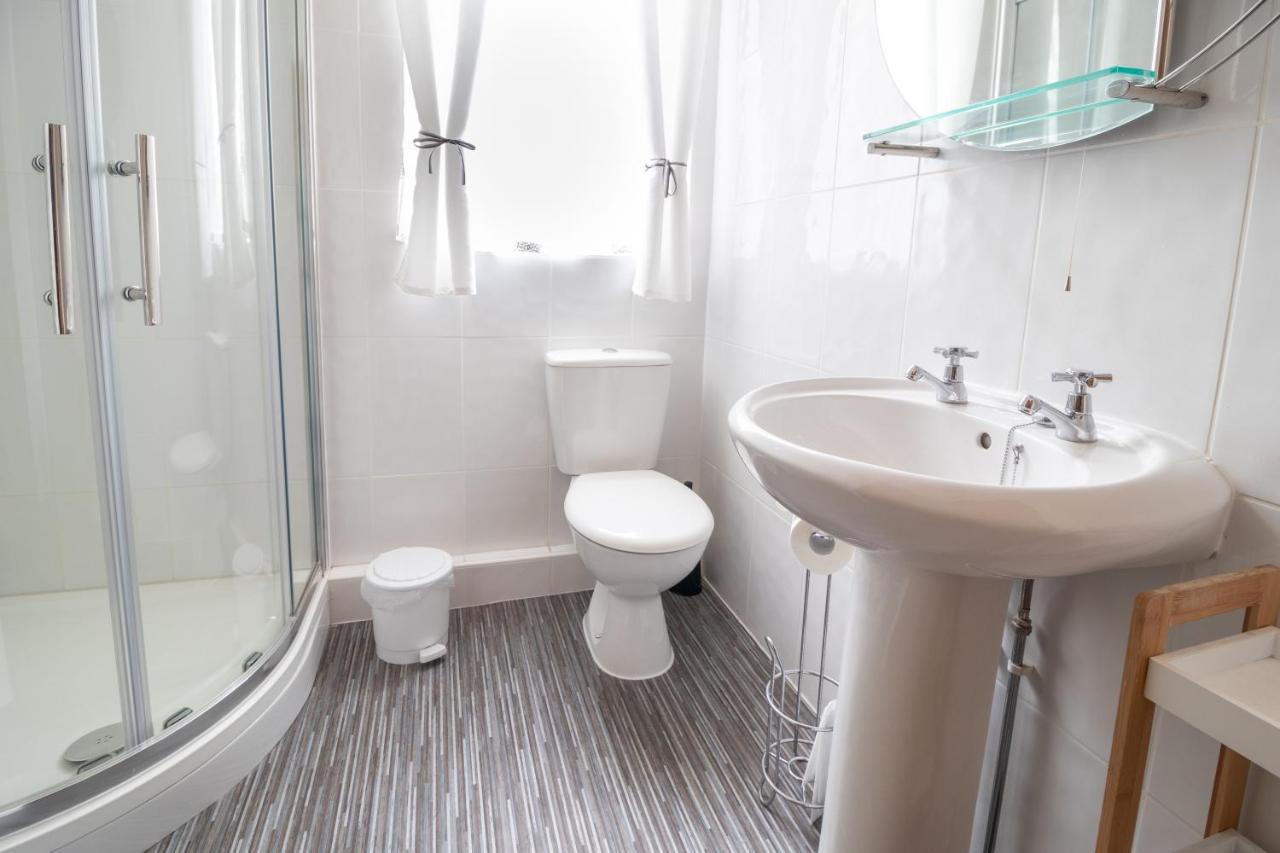 Ashford House Guest House Бринлингтон Экстерьер фото
